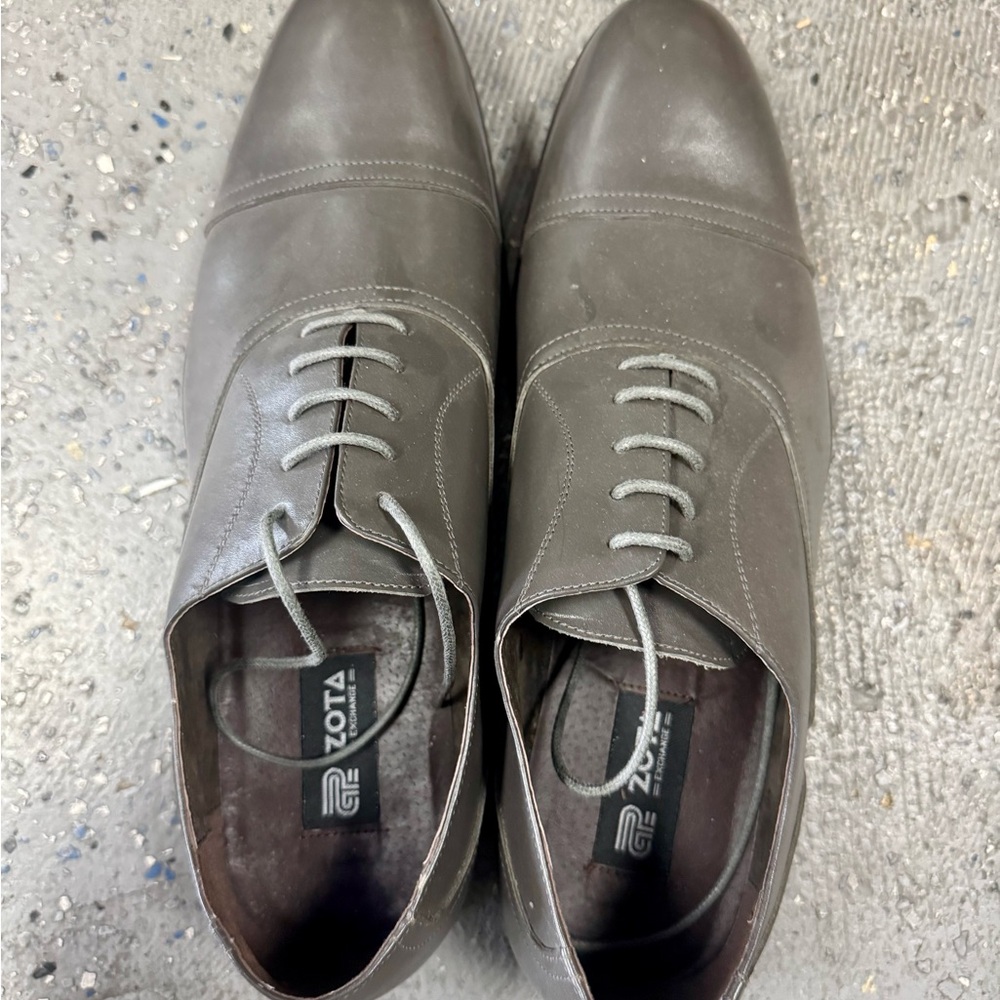 Men's Gray Leather Dress Shoes